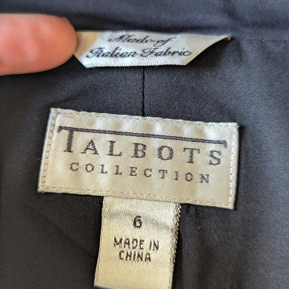 Talbots Black Structured Stand Collar Jacket Sz 6 | Clean Lines | Italian Fabric - Picture 5 of 11